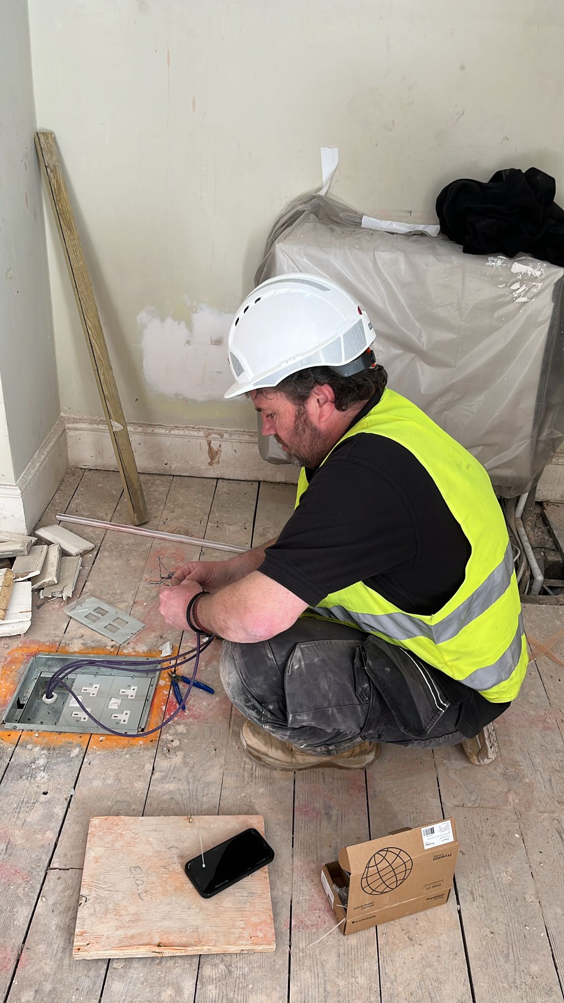 377edfba-6f5e-4948-8124-55711a5b5c8f